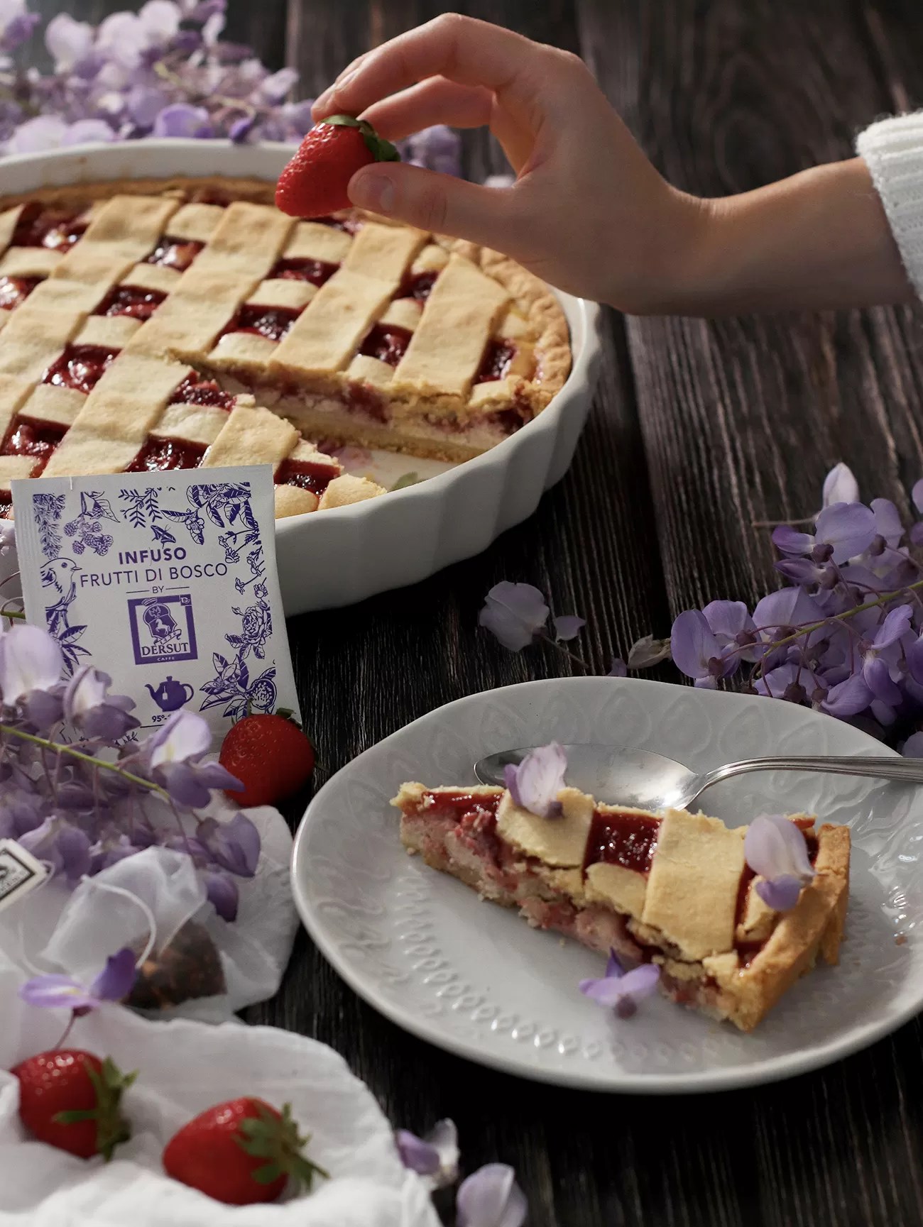 Crostata alle fragole e crema di ricotta